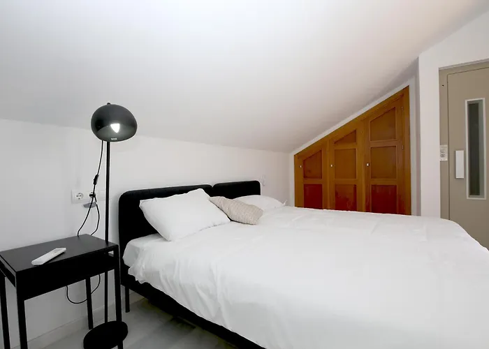 Feriehus West Townhouse Lobon *