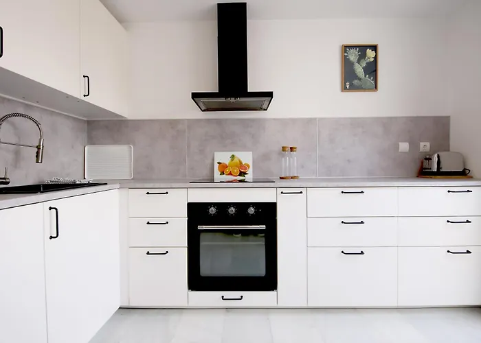 Feriehus West Townhouse Lobon